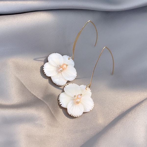 

south korea dongdaemun celebrity style earrings women's natural shell pearl flower elegant long ear hook versatile online celebr, Silver
