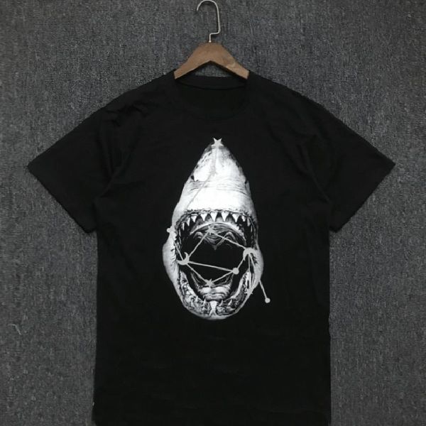 

мода новая повседневная мужская дизайнерская футболка пары мягкий хлопок короткие рукава хип-хоп мужчины женщины акула печати тройники разме, White;black