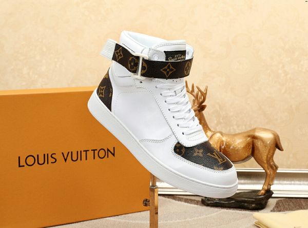 

19ss обувь мужчины весна осень шнуровка high top style мужчины вулканизацию обувь мода flats молодежи мужская обувь кроссовки горячие продаж, Black