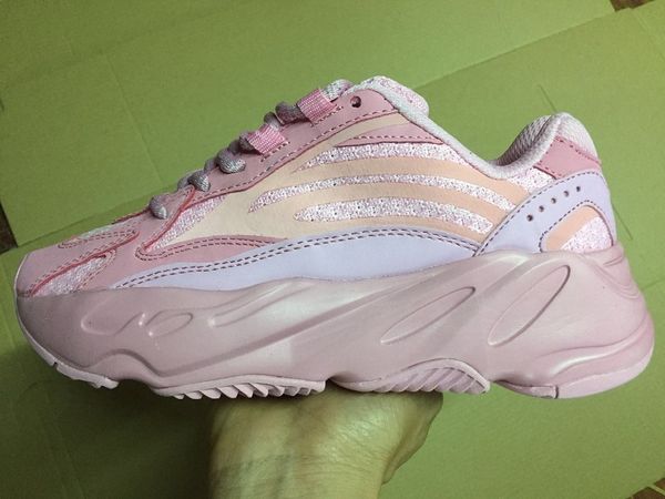 

оригинальные kanye west 700 wave runner кроссовки для мужчин женские 700s v2 статические спортивные кроссовки магнит solid pink 700 v2 обувь, Black