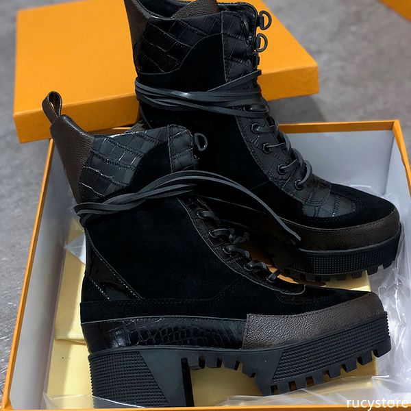 

womens desert boot black heart martin ankle boot winter luxury designer high women boots print glazed leather lace-up boots 9cm heel w01