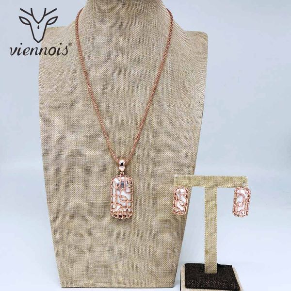 

viennois new rose gold color jewelry set for women flower necklace stud earrings party jewelry, Silver