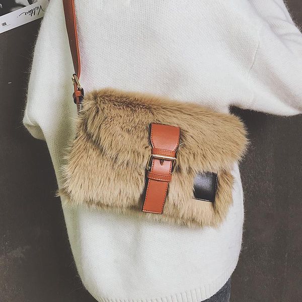 

large capacity single shoulder wool bag