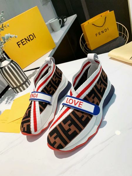 

Sapatos ocasionais ceshib