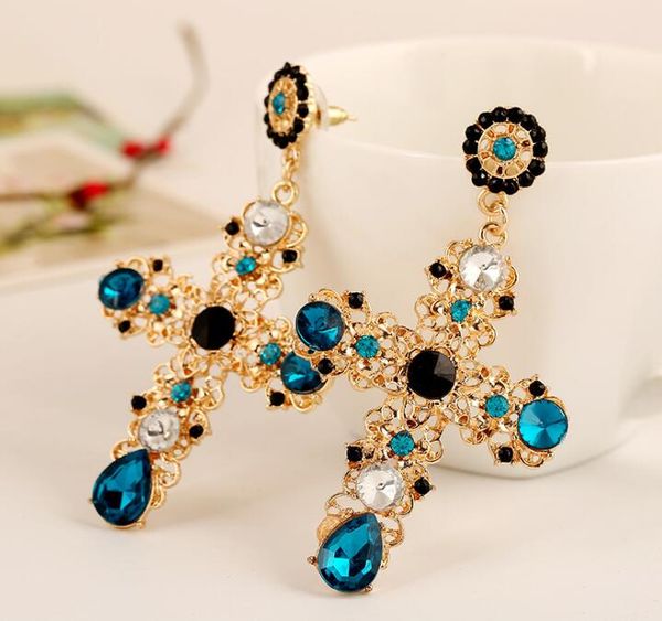 

cross-studded earrings retro court showway openwork versatile fresh earrings gb1008, Silver