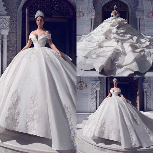

Ѭоконе балное 2020 ruffles вадебне пла puffy бкђ плеа биеѬом кѬђжева апплика White