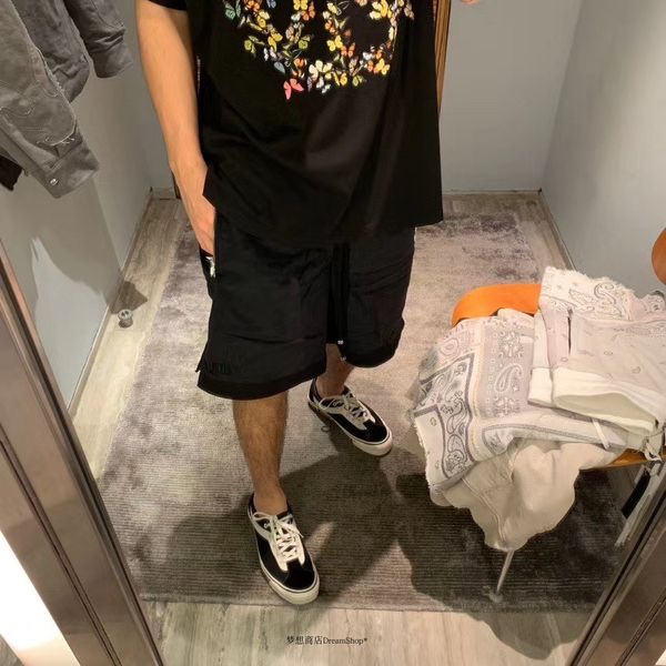 

2020 spring and summer ami thin velvet high street logo letter embroidery drawstring five-point men and women sports shorts, Red