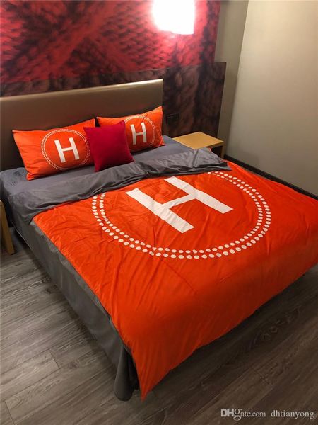 

winter soft nap duvet cover fashion h letter simple bedding cover suit branded print new bed cover 4 pieces suit