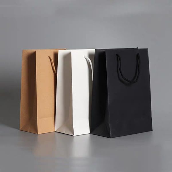 

20pcs/lot white black simple paper gift bag kraft paper candy box with handle wedding birthday party gift package bags