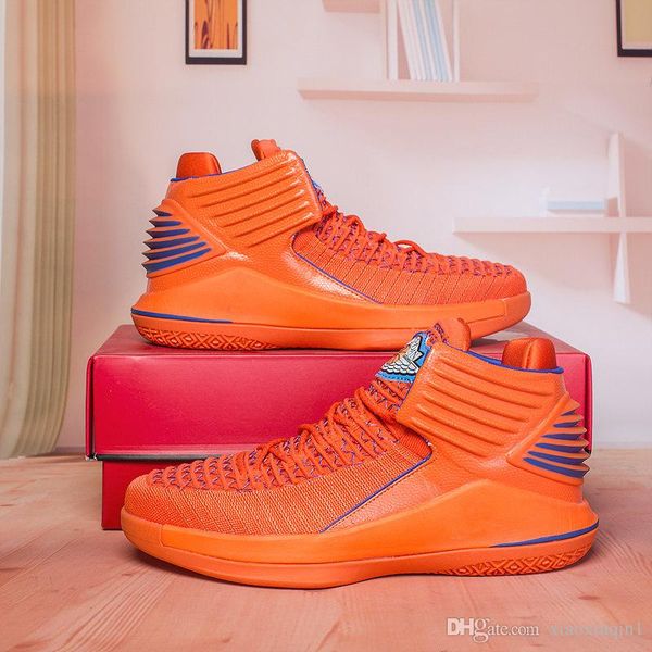 russell westbrook christmas shoes