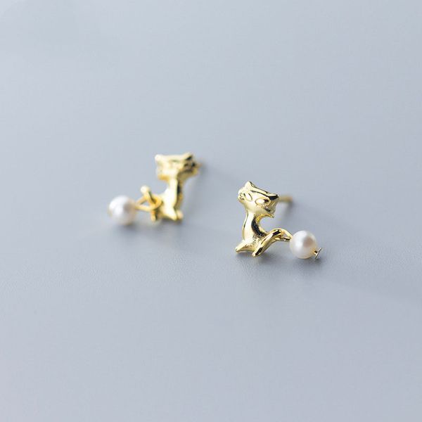 

cute animal cat shell pearl 925 sterling silver stud earrings, Golden;silver