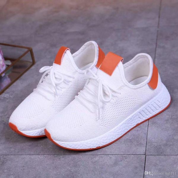 

new sports shoes women's autumn breathable wild casual running shoes korean version of the net tide light and comfortable soft bottom