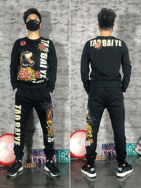 

leisure sports suit men autumn and winter chinese style tiger head print hoodie set men social spirit young man two sets, Gray