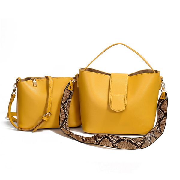 

luxury snake print shoulder bag tote purse 2019 new pu leather women snake print wide shoulder strap cross body bags handbag a1