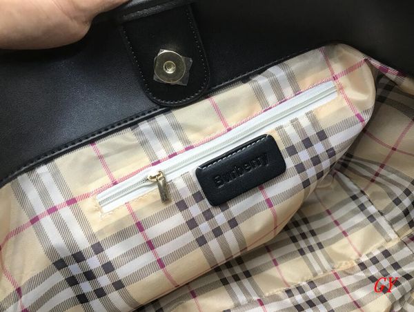 

2019 new leather chain houlder me enger bag ca ual fa hion handbag houlder chain mini bag ladie de giner handbag bag a003