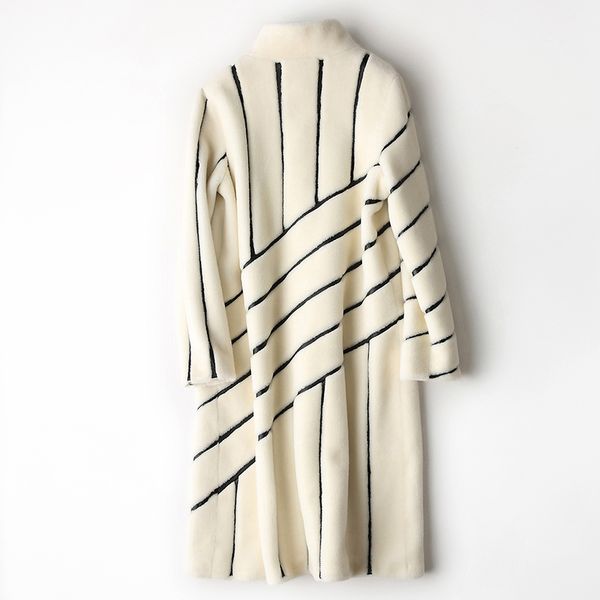 

the new 2019 new winter sheep velvet coat long fur lambs wool coat of cultivate one's morality in ms, Black