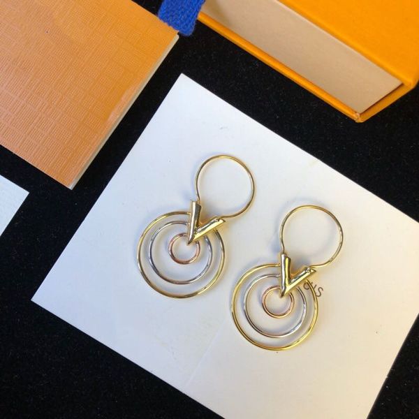 

Luxury l e ential brand gold copper v alphabet hape three round circle drop dangle earring for women jewelry