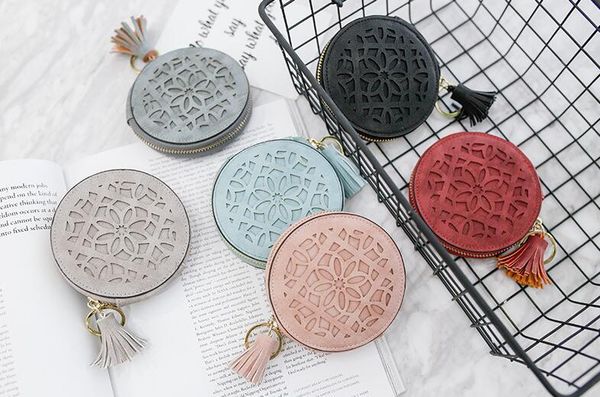

dhl50pcs fashion hollow out wallet women pu floral shaped round coin purses with tassel mix color, Red;black