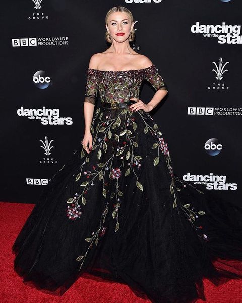

luxury embroidery black evening dresses off the shoulder short sleeve lace beading prom dress plus size long formal gowns, Black;red