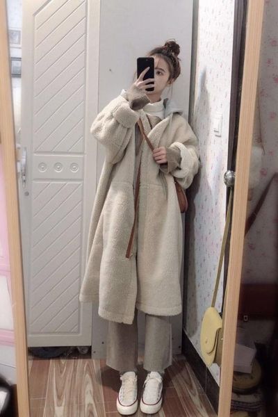 

2019 winter new coat lambskin fur one piece hooded long coat patchwork zippers hooded women coats winter jackets women, Black