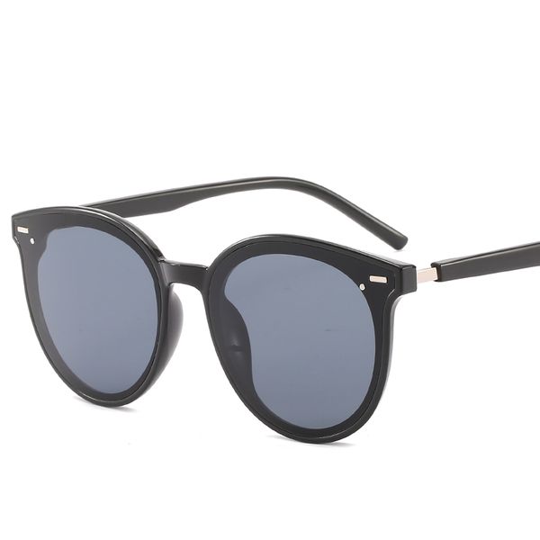 

high-end women's round frame sunglasses fashion brand designer women's sunglasses retro sports ladies gold frame sunglasses new, White;black