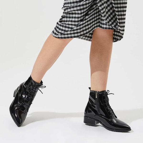 

flo merapi85z patent leather black women 's boots butigo