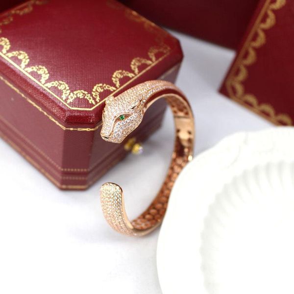 

Bracelete luxury_fashions