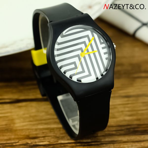 

ladies watches mini quartz maze fashionable leisure dresswatch zebra pattern analog waterproof wristwatch, Slivery;brown