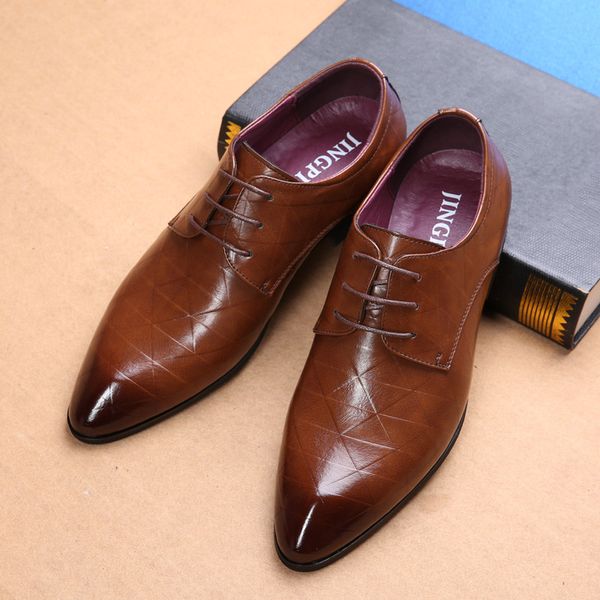 

Men's leather shoes luxury British belt formal business casual men's shoes designer Korean wedding banquet shoes