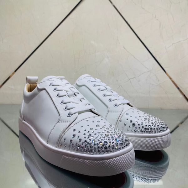 

wholesale brand sneaker 3colors for chosen,luxury shoes,handbag etc, made by original lamb skin ,only do quality, Black