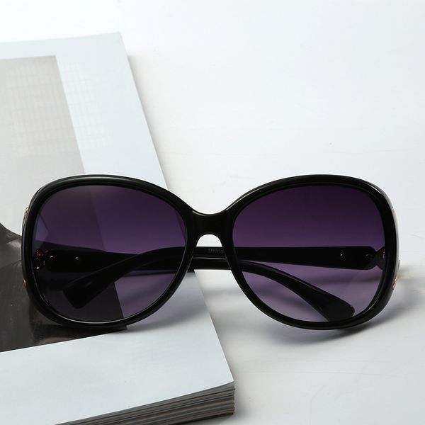 

new arrivals explosion fashion sunglasses foreign trade in europe and america gorgeous large-framed glasses fox head ing, White;black