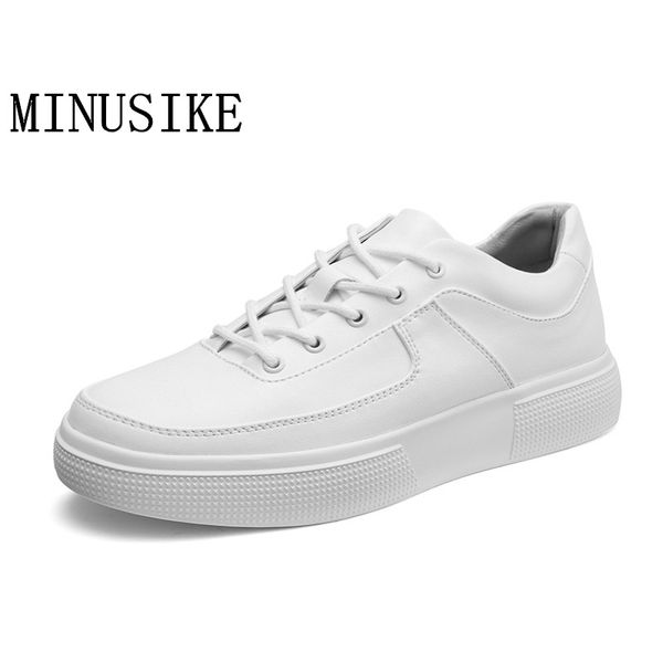 

2020 spring brand men casual shoes genuine leather men flats soft simple white shoes sneakers black and white