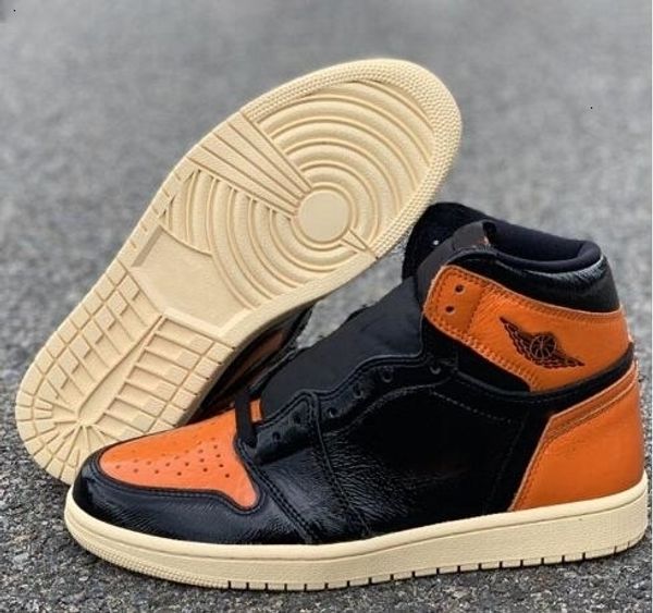 

0 3 1 new s high og shattered backboard . black orange toe basketball men women classic sports sneakers outdoor shoes