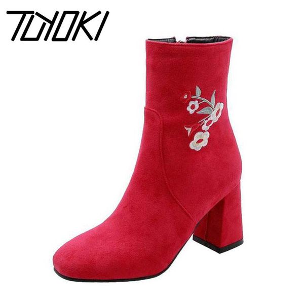 

tuyoki plus size 33-46 ankle boots for women fashion embroidery wedding shoes women winter fur warm zipper high heels boots, Black