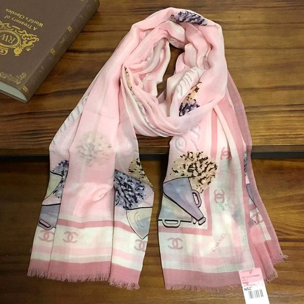 

Cachecóis wanghai3303