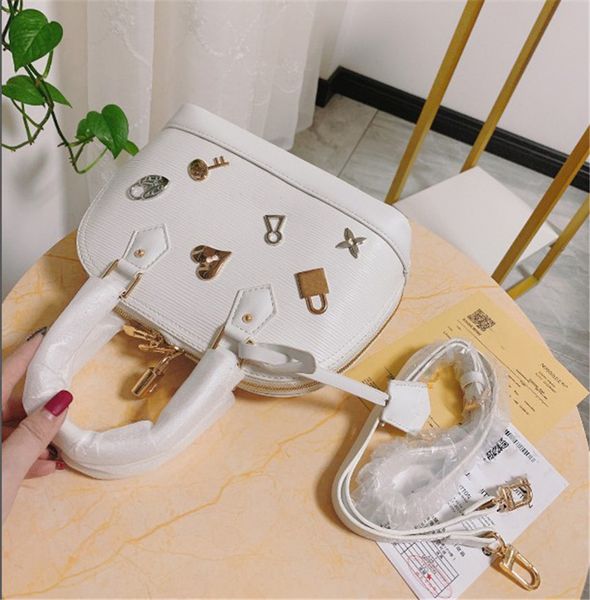 

designer luxury handbag lady shoulder bag shell stars fashion cfy2003052