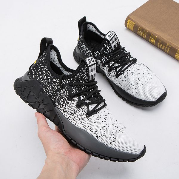 

2020 summer new men's sports and leisure shoes fly woven lace fashion trend breathable and comfortable men's shoes, Black