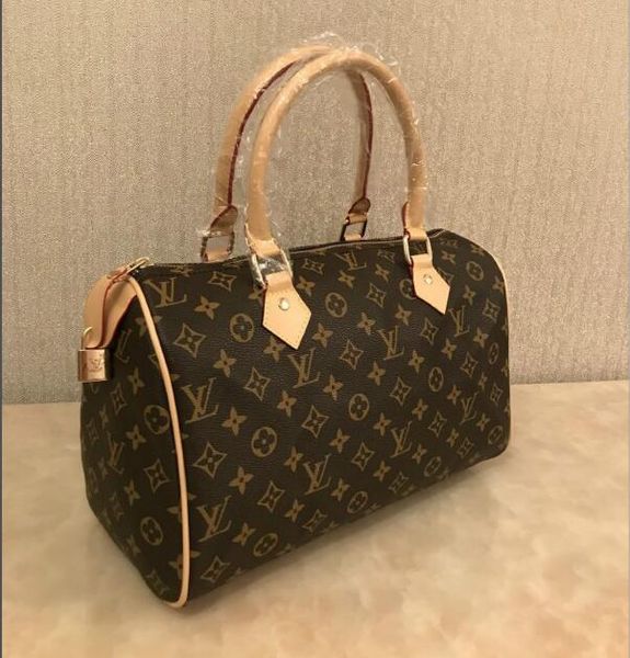 

2020 new women shoulder bags chain men's and women's classic handbags pu crossbody bags