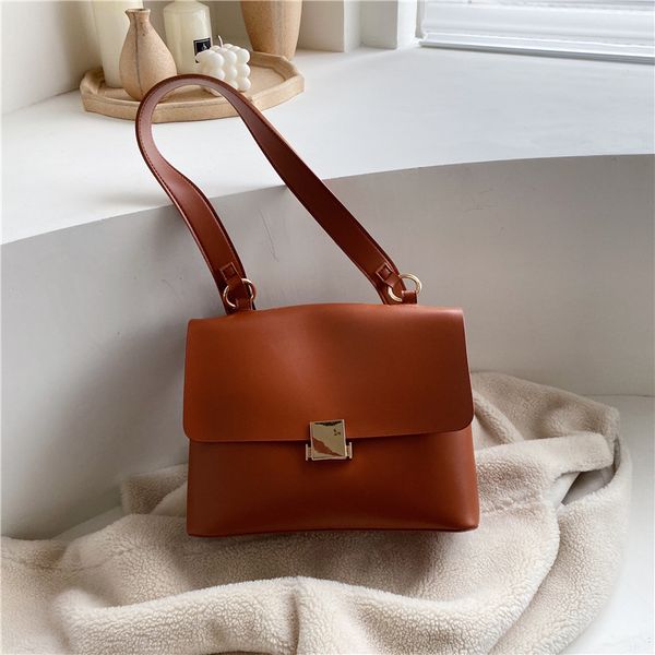 

2020 women's fashion large capacity bucket bag new korean wild simple niche shoulder messenger bag hand bags