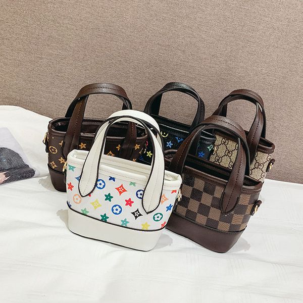 

Kid de igner handbag baby girl cro body bag fa hion cla ic old floral printed kid mini prince pur e children gift