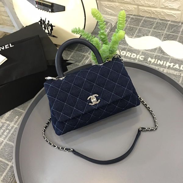 

2019 now late t fa hion bag men and women houlder bag handbag backpack cro body bag wai t pack ize 23 5cm