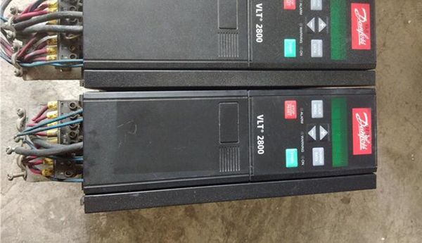 

vlt2822pt4b20str0dbf00a00c1 используется в хорошем состоянии plc