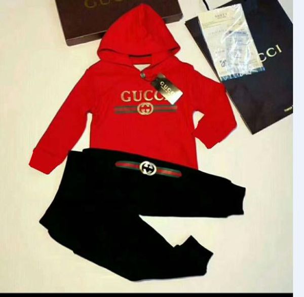 

2019 cla ic luxury logo de igner baby t hirt pant coat jacekt hoodle weater olde uit kid fa hion children 039 2pc cotton clothing