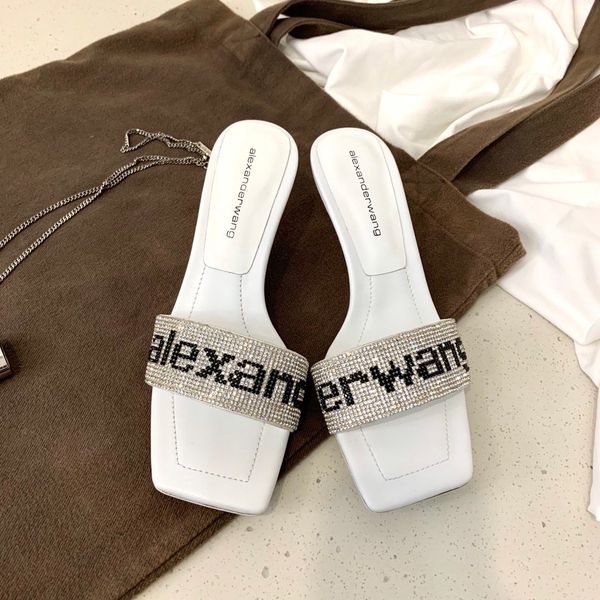 

fast shipping version alexandra leather single shoes women luxury slippers flat shallow mouth fashion casual single shoes casualshoes 11, Black