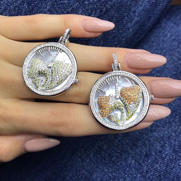 Fashion-Gioielli in argento Crystal Time Watch Ciondolo grande per donna Colori argento Elegante collana a catena maglione Regalo di Natale