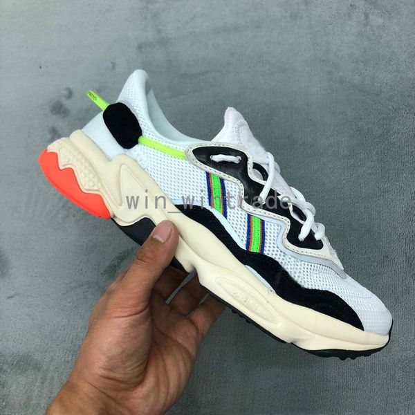 

2019 Fluorescence Ozweego Boost Running Shoes Fashion Popcorn Glow Designer Shoes Sports Casual Walking Outdoors Athletic Sneakers