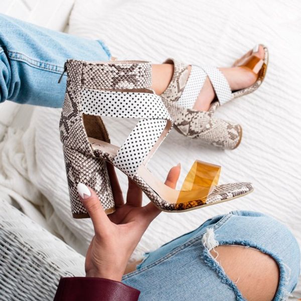 

wenyujh new woman sandals 2020 summer zip high heel woman fashion sandals round heels open toe ladies shoes chaussures femme, Black