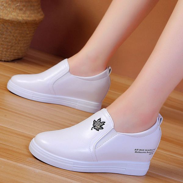 

доставка] лифтовая обувь белая женская повседневная обувь слип-на мокасины универсальная спортивная одиночная обувь, Black