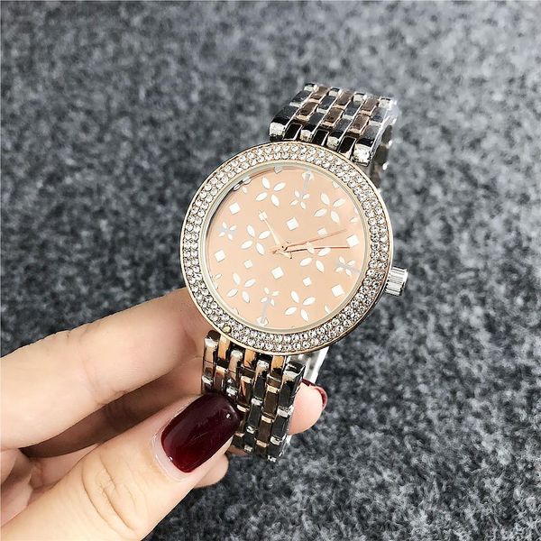 

m--6501 selling royal oak flower shape diamond m quartz watch casual fashion ladies watch steel belt folding buckle, Slivery;brown