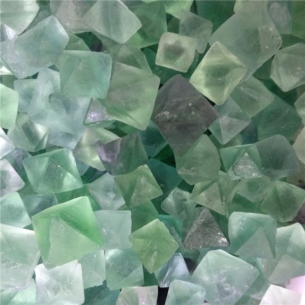 

dhx sw 100g natural color eight sides fluorite gemstone crystal mineral specaimen healing and fish tank decor stone crafts